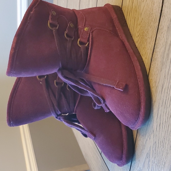 BEARPAW Boots Size 6 - Picture 4 of 16